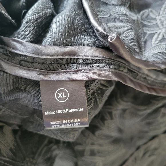 NWOT Black Floral Lace 3-D Applique Embroidery 1 Button Textured Blazer Sz XL - Picture 13 of 16